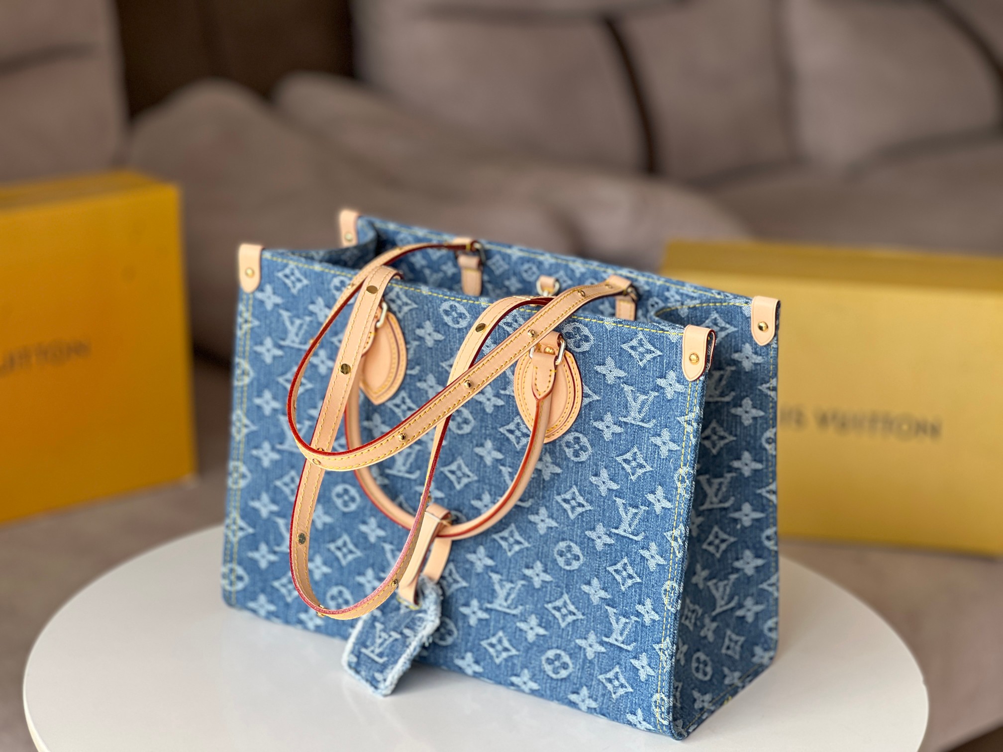 Louis Vuitton Onthego Medium Handbag in Blue Denim - Image 2