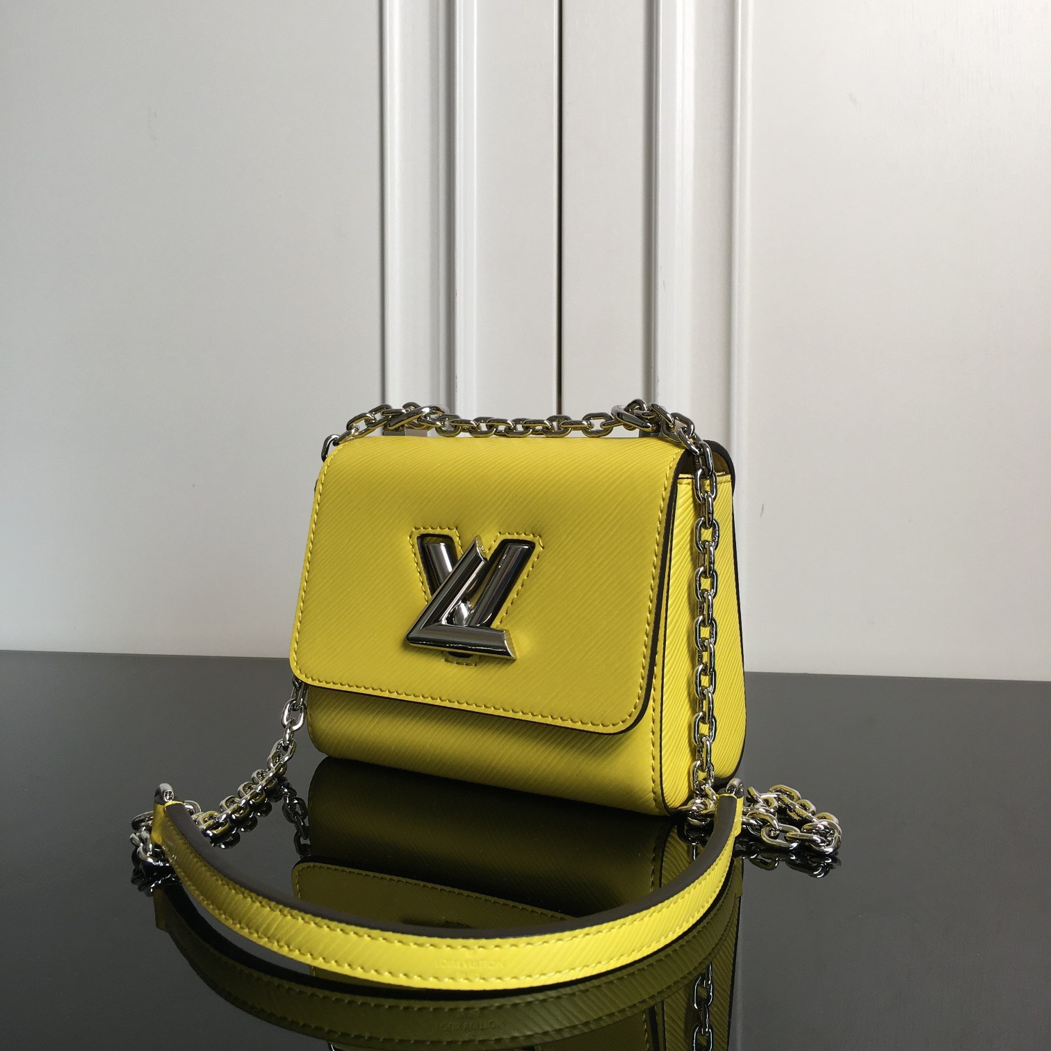 Louis Vuitton Twist Mini Shoulder Bag in Yellow Epi Leather - Image 2