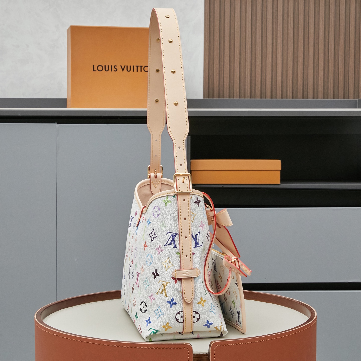 Louis Vuitton CarryAll HL Small Crossbody Bag in White Multicolor Monogram Canvas - Image 2