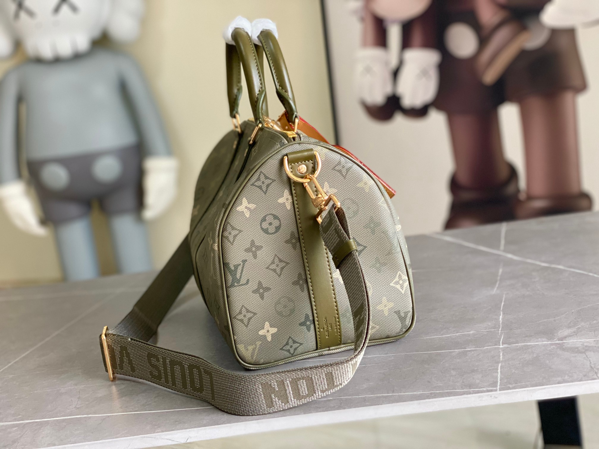 Louis Vuitton Keepall Bandoulière 35 Monogram Eclipse Travel Bag - Image 2