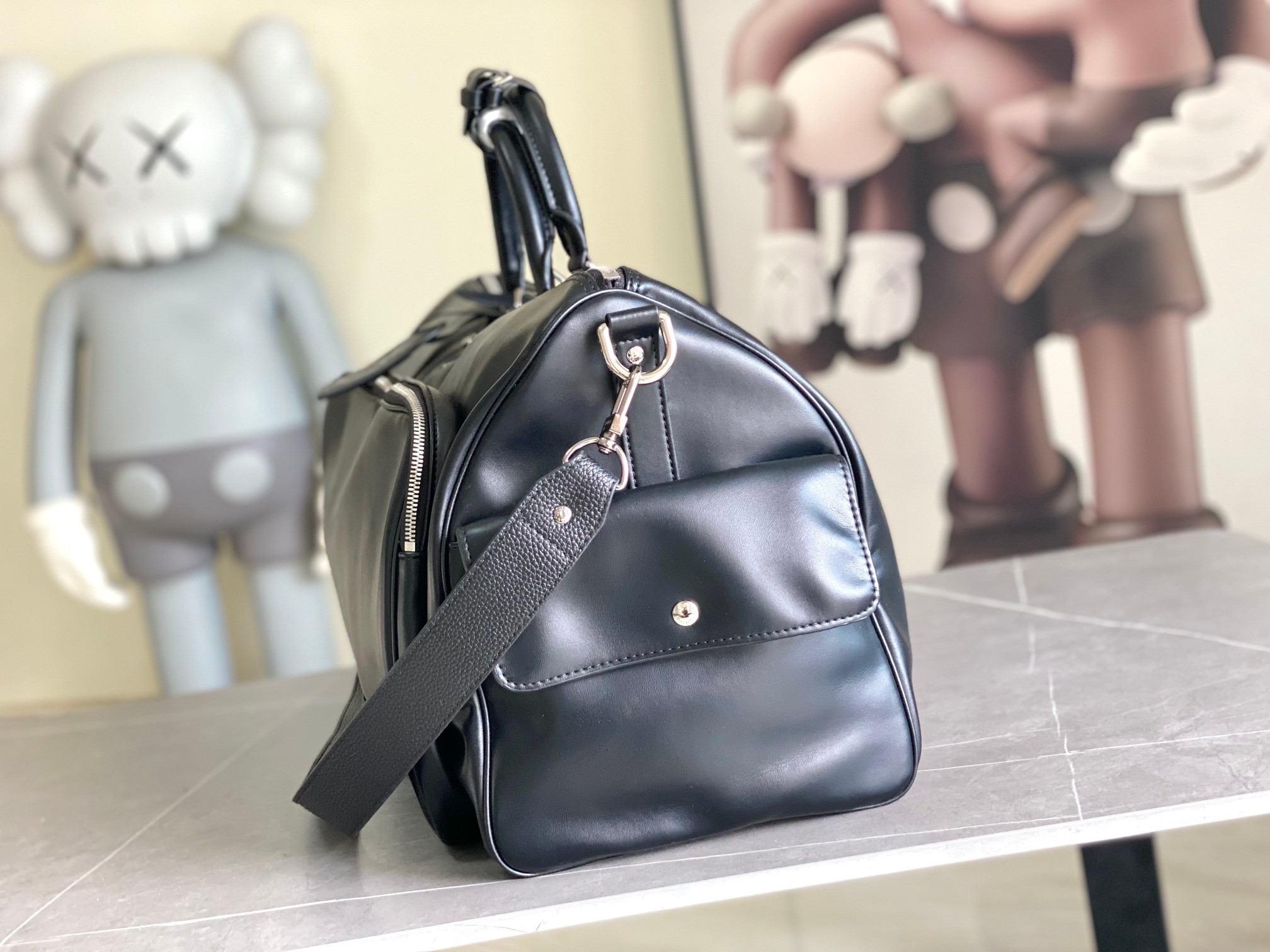 Louis Vuitton Keepall Bandoulière 50 Travel Bag - Image 2