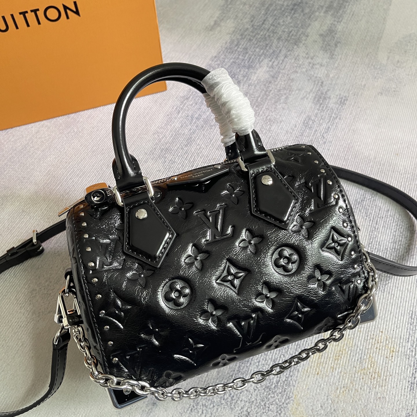Louis Vuitton Speedy Trunk 20 Leather Crossbody Bag - Image 2