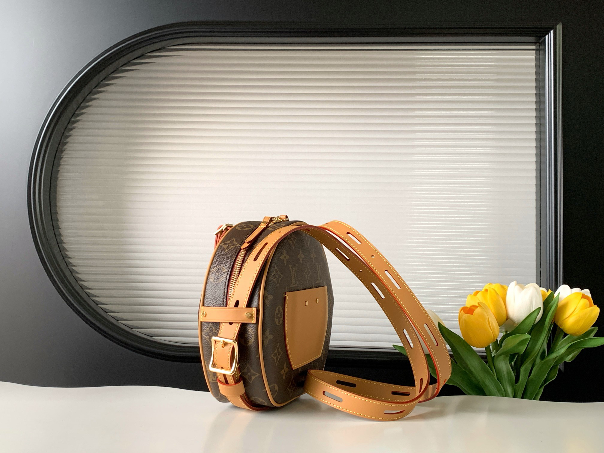 Louis Vuitton Boite Chapeau Souple Handbag - Image 2