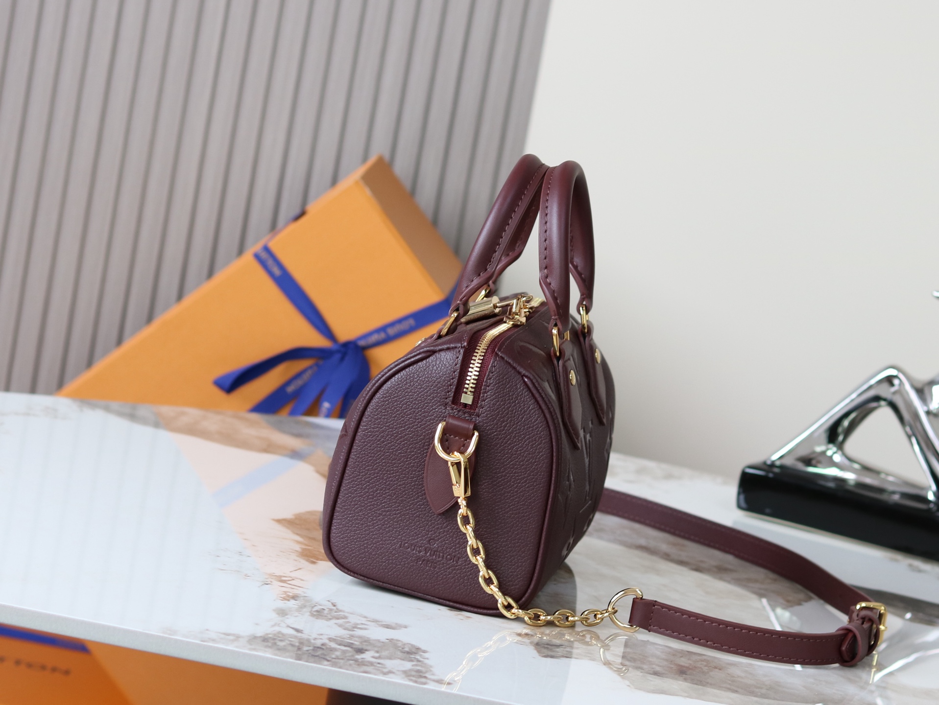 Louis Vuitton Sedy Bandoulière 20 Crossbody Bag in Burgundy Monogram Empreinte Leather - Image 2