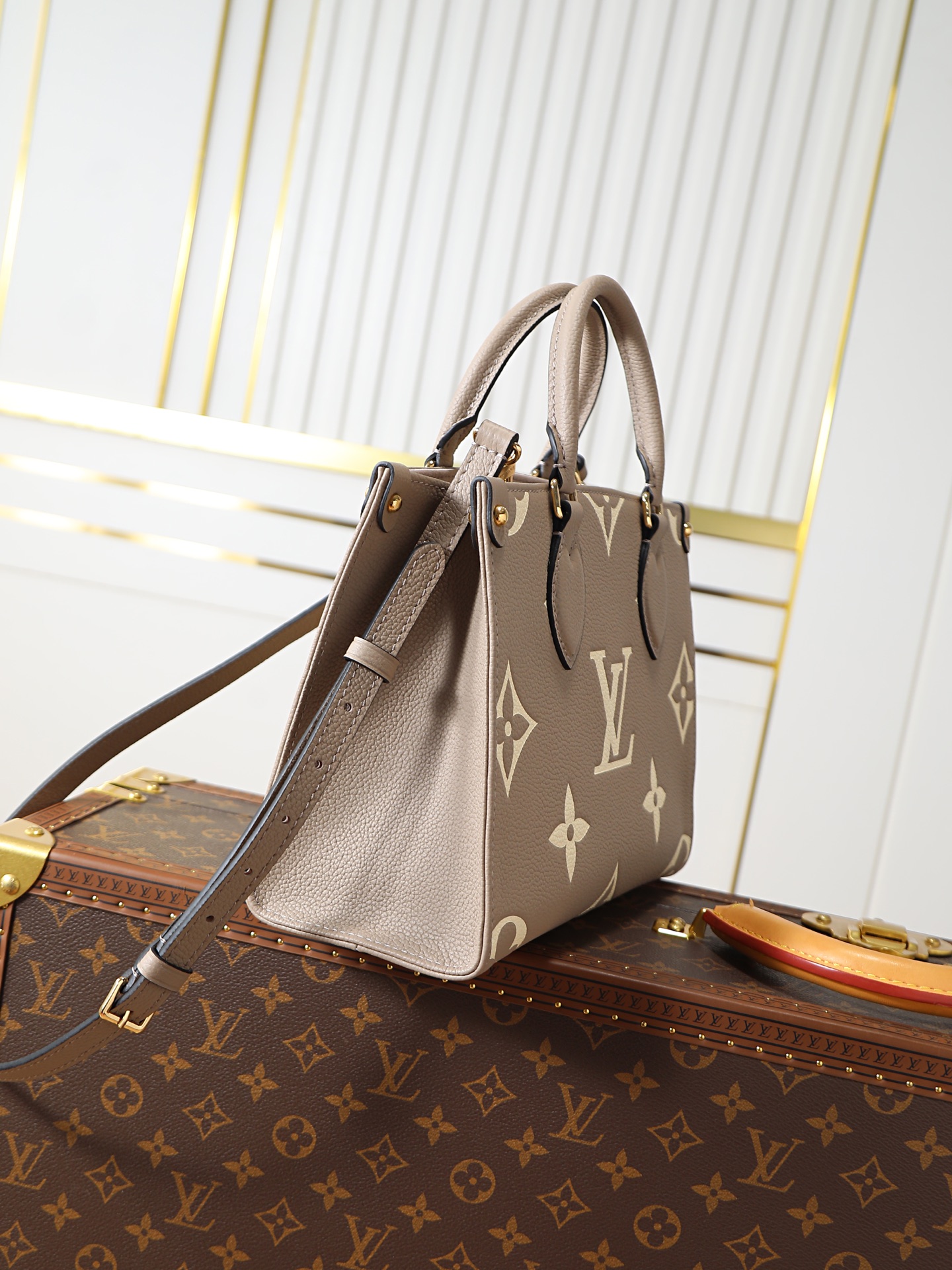 Louis Vuitton Onthego Small Tote Bag in Monogram Empreinte Leather - Image 2