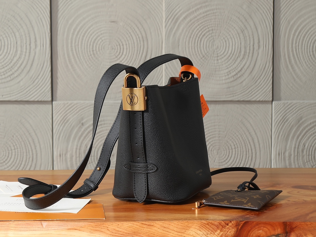 Louis Vuitton All In BB Crossbody Bag - Image 2