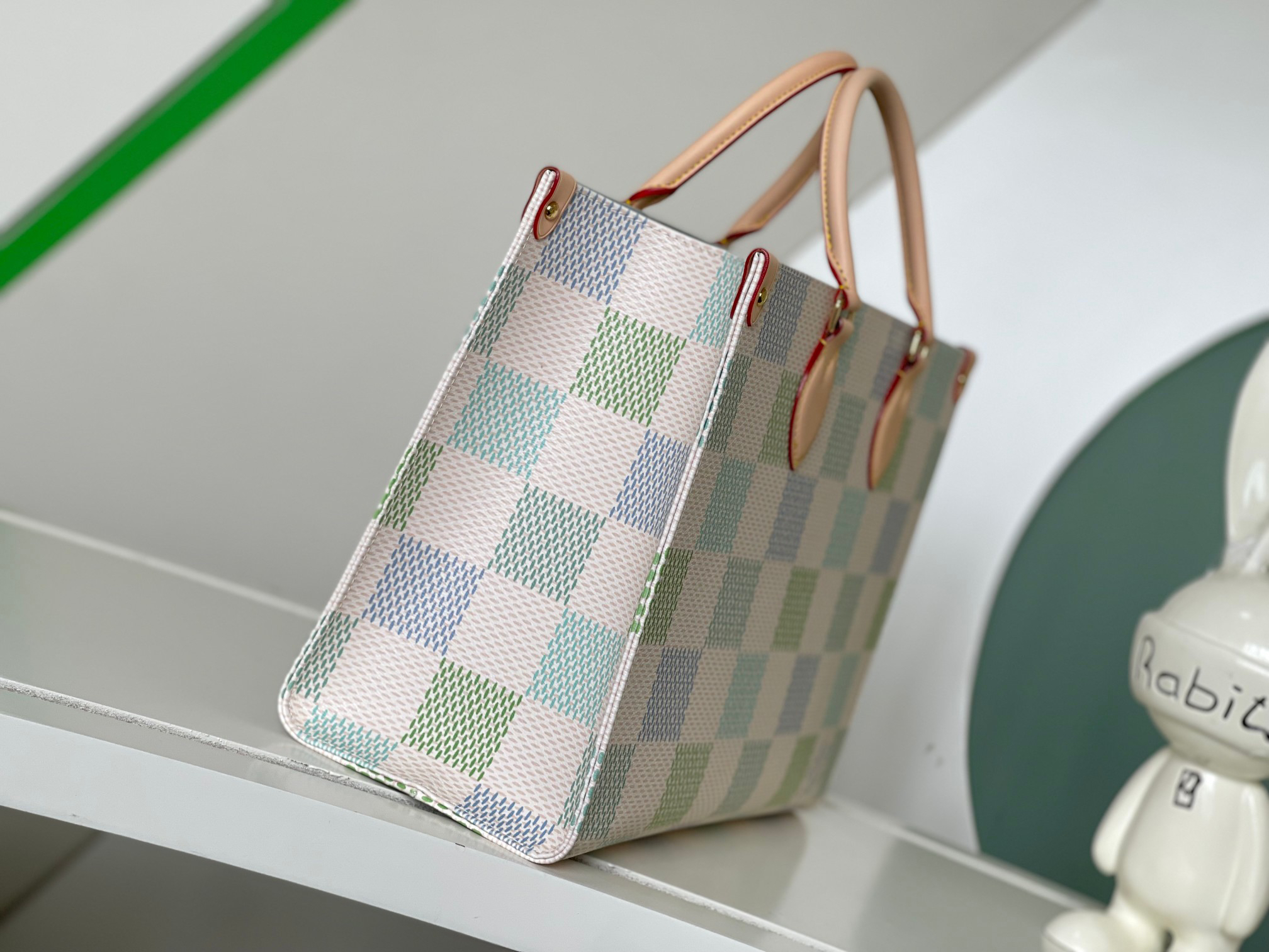 Louis Vuitton OnTheGo Medium Tote Bag in Monogram Checkerboard Canvas - Image 2
