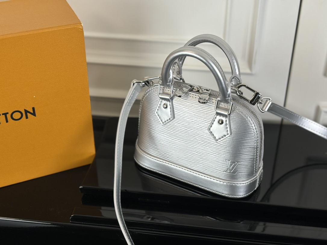 Louis Vuitton Nano Alma Crossbody Bag in Silver Epi Leather - Image 2