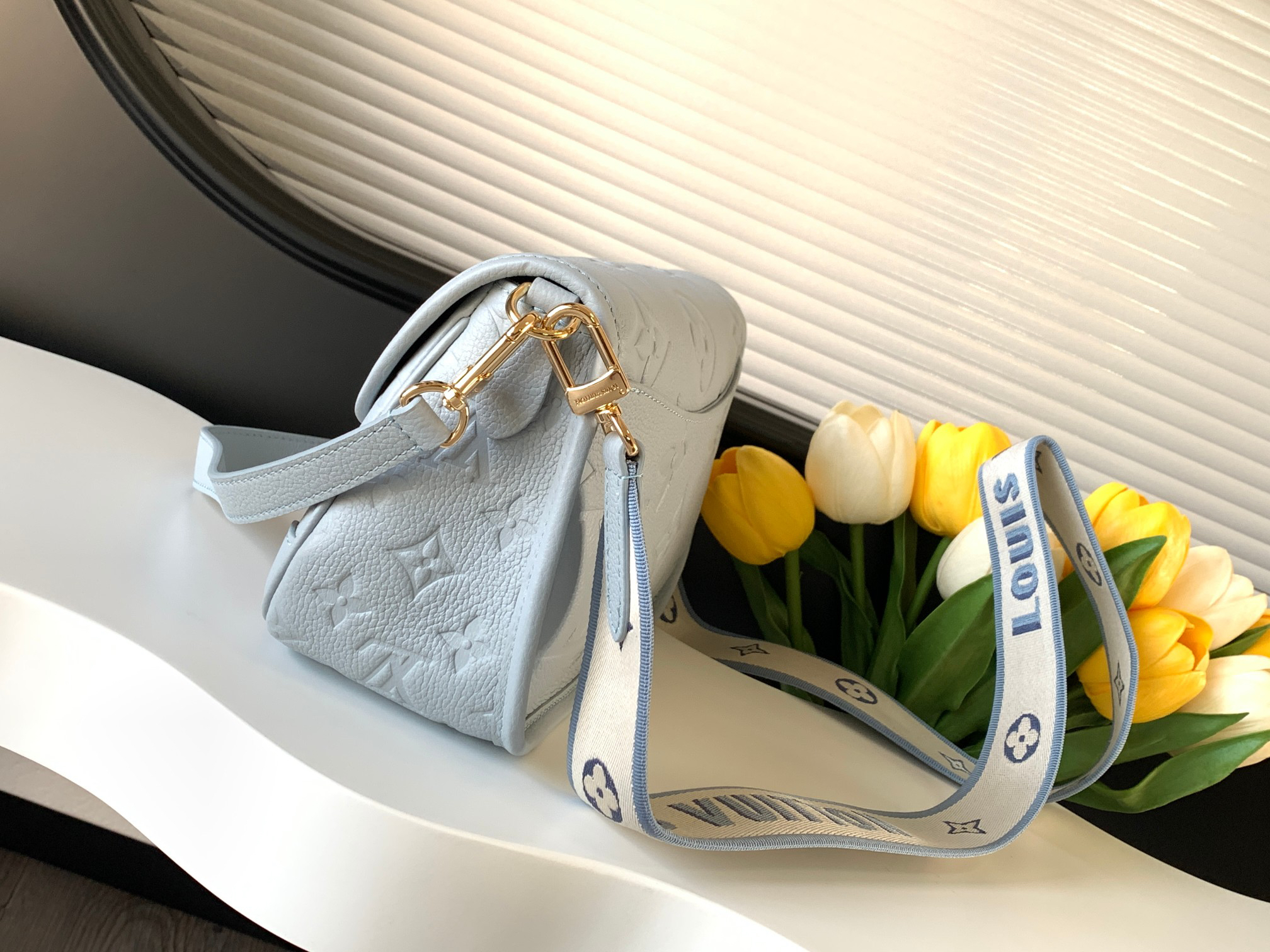 Louis Vuitton Diane Shoulder Bag in Monogram Empreinte Leather - Image 2
