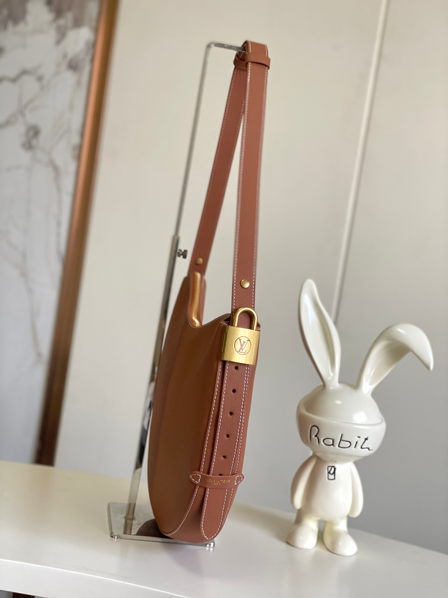 Louis Vuitton Low Key Cookie Medium Handbag - Image 2