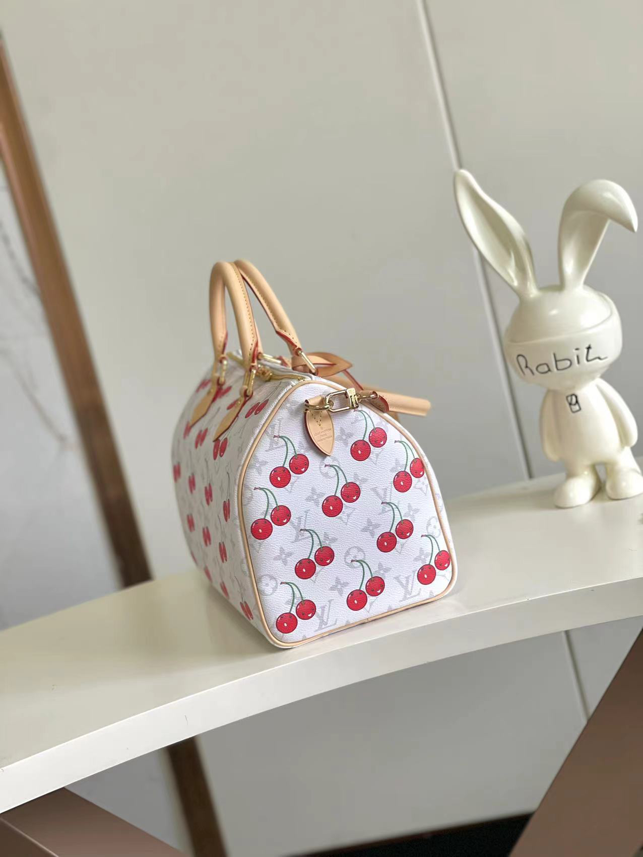 Louis Vuitton Speedy Soft 30 Handbag in Monogram Canvas - Image 2