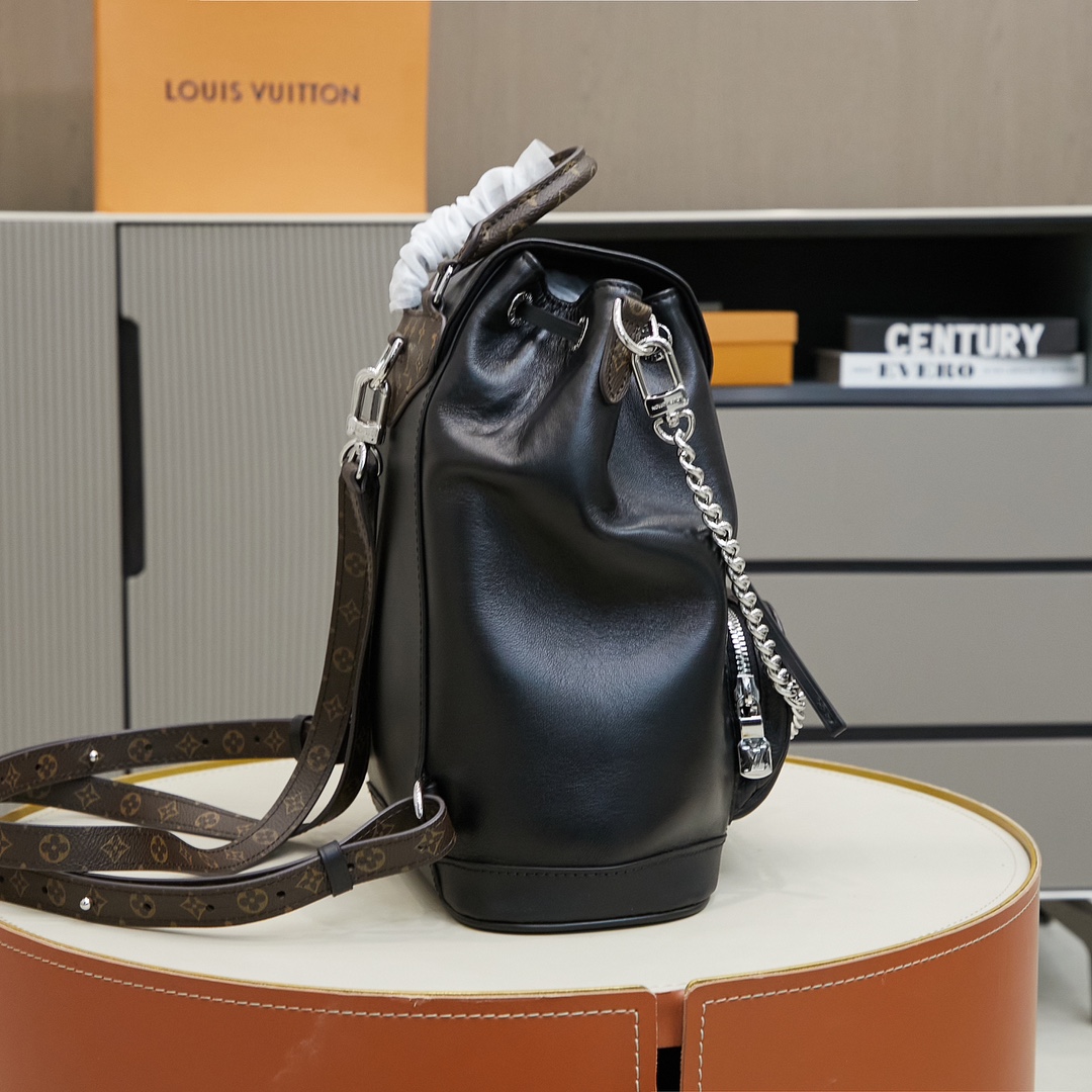 Louis Vuitton Montsouris PM Monogram Backpack - Image 2