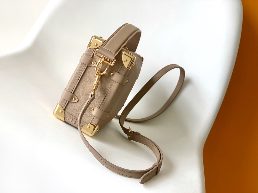 Louis Vuitton Side Trunk Medium Handbag - Image 2