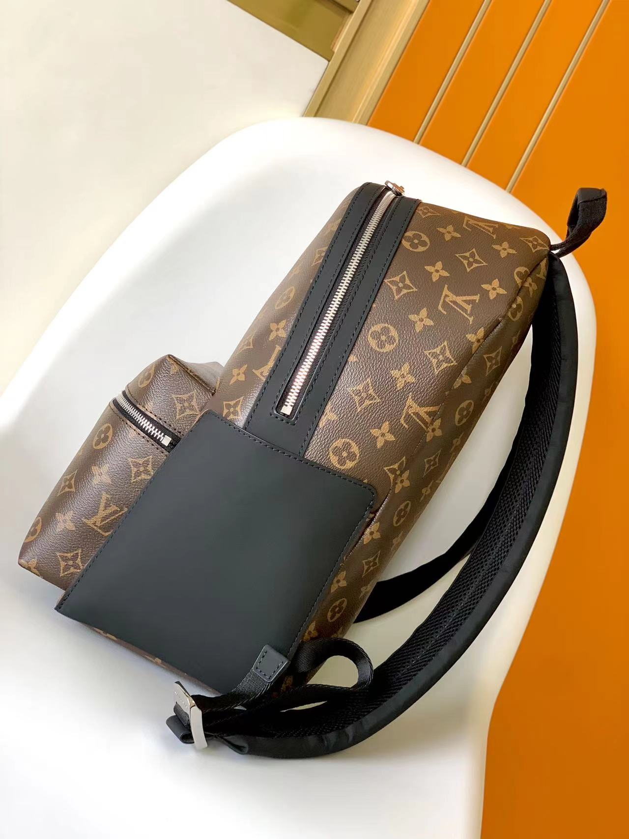 Louis Vuitton Discovery Small Backpack in Damier Graphite Canvas - Image 2