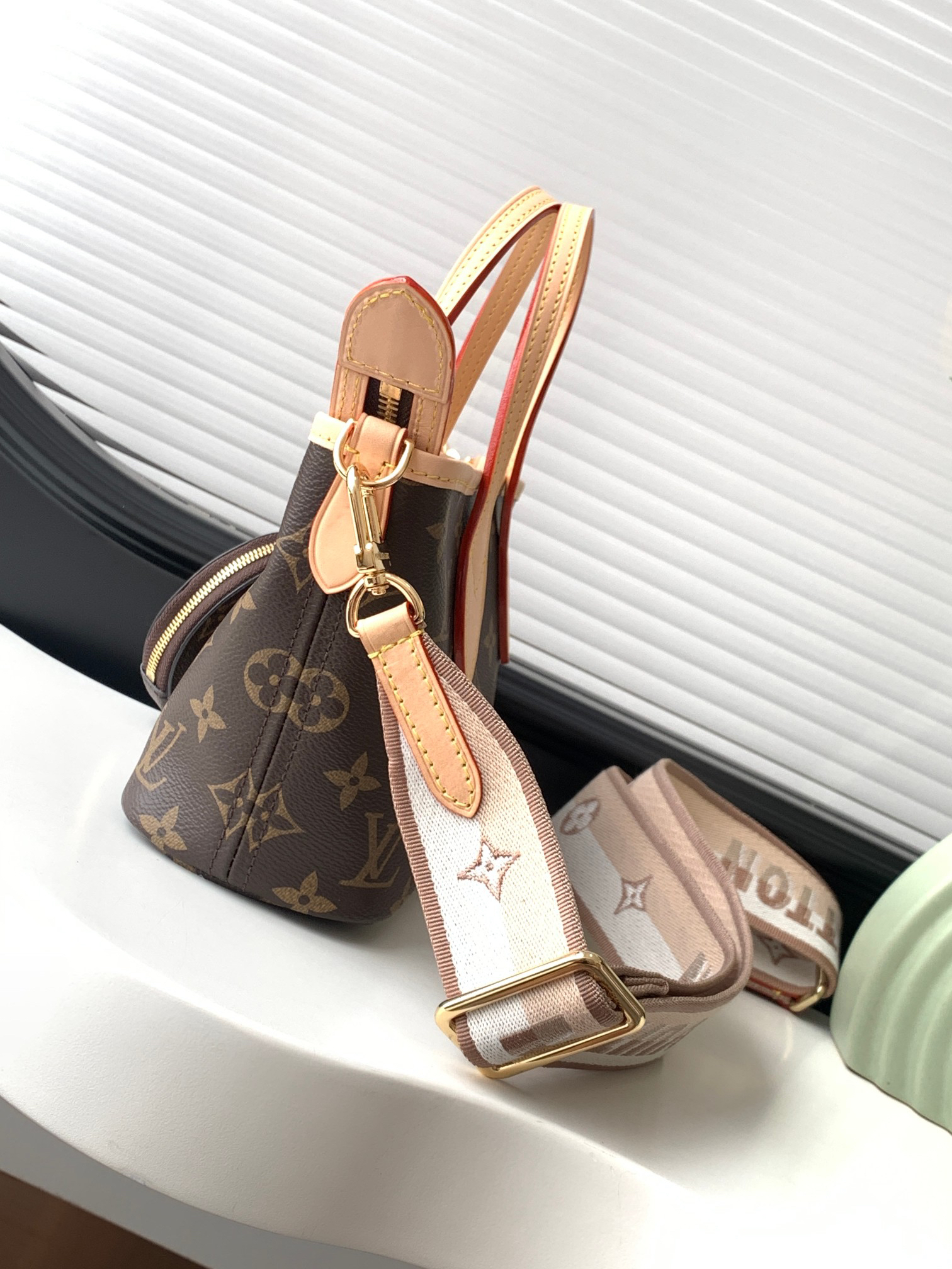 Louis Vuitton Neverfull BB Mini Crossbody Bag - Image 2