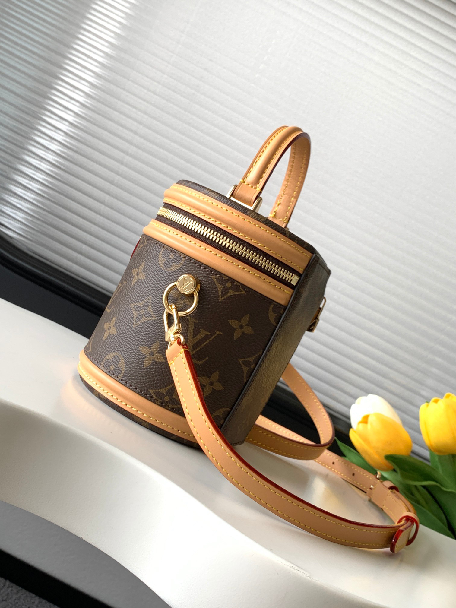 Louis Vuitton Nano Cannes Handbag M82952 - Image 2