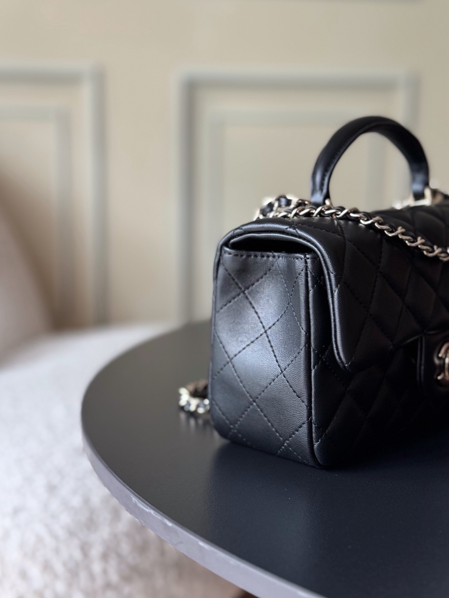 Chanel 21K Mini Classic Flap Bag with Handle AS2431 - Image 2