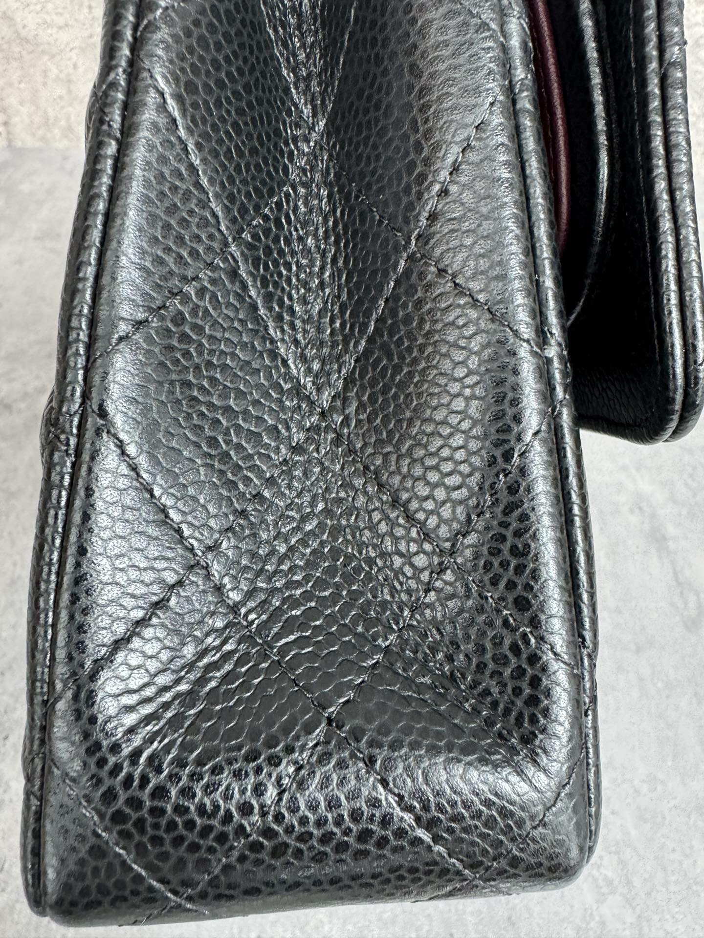 Chanel Small Classic Litchi-Grain Leather Crossbody Bag - Image 2