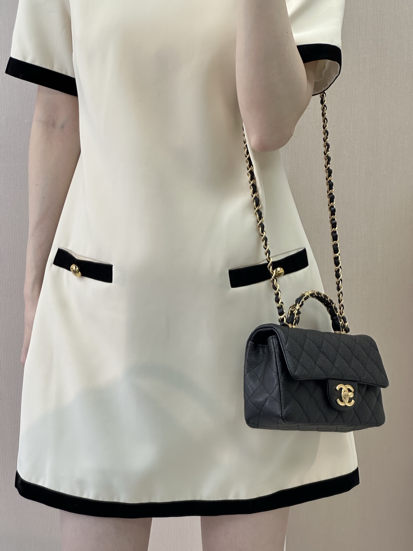 Chanel 24B Lambskin Mini Flap Bag - Image 2