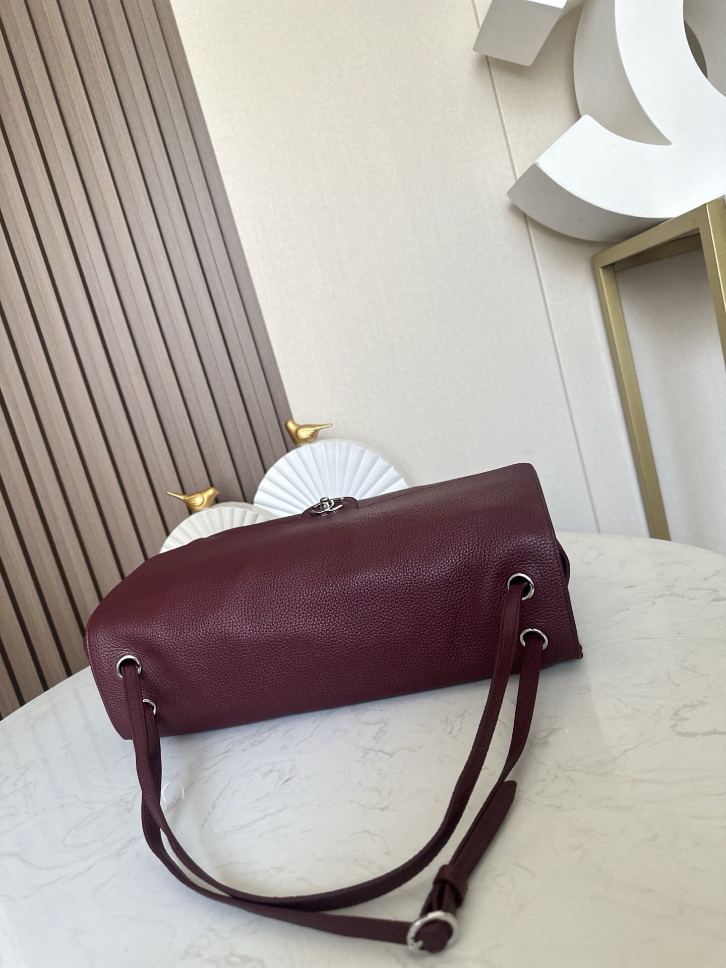 Chanel Wine-Red Maxi Flap Bag with Silver Clasp - Image 2