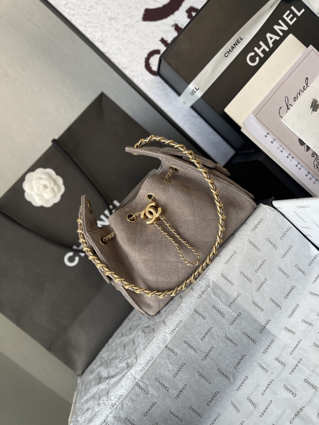 Chanel 25S Spring Hobo Mini Drawstring Bucket Bag - Image 2