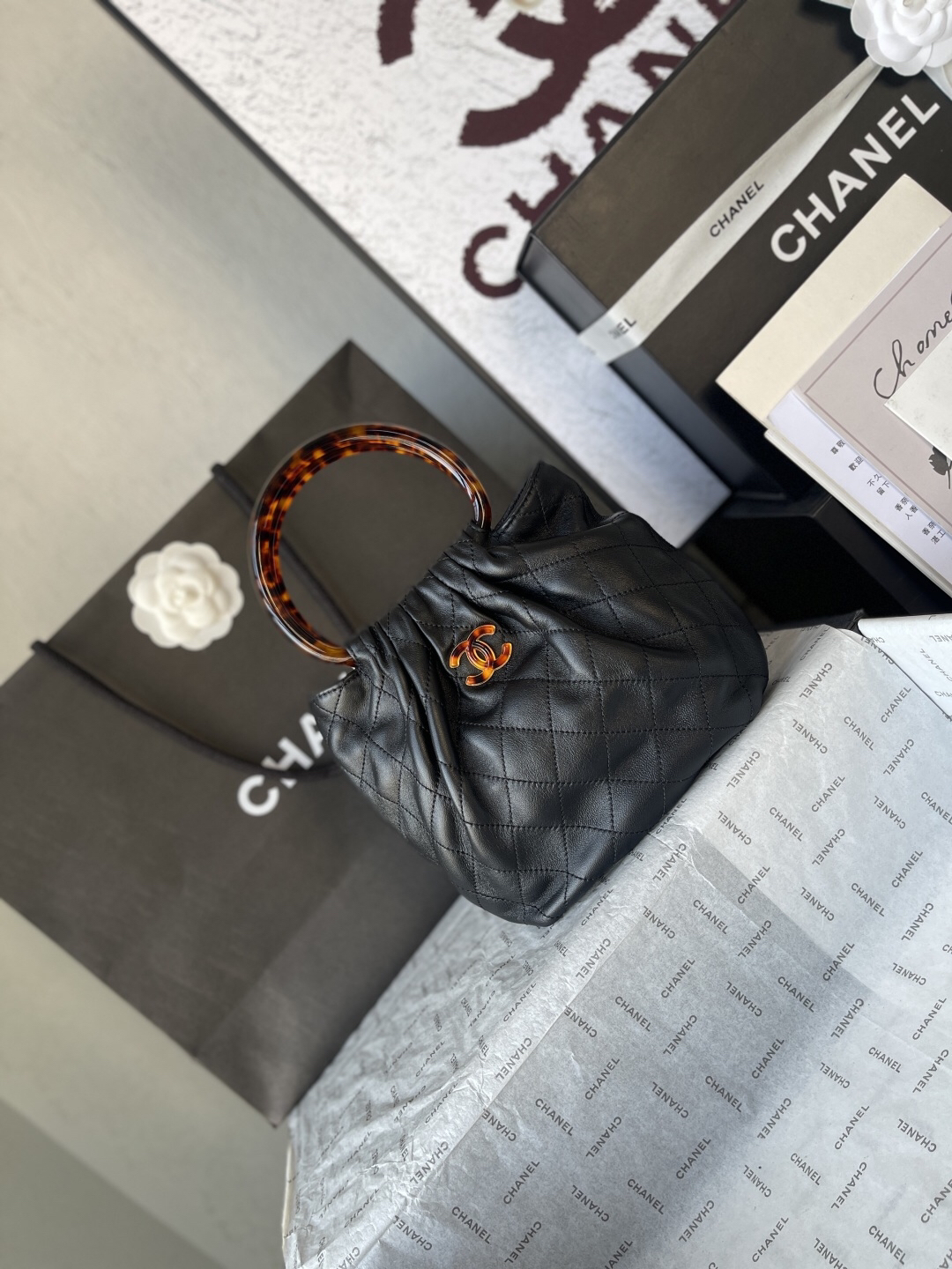 CHANEL 26C AS6022 Calfskin Bucket Bag - Image 2