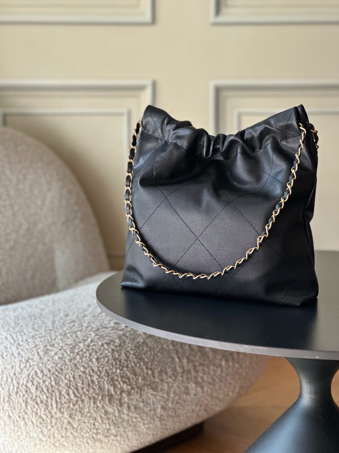 Chanel Shoulder Bag in Waxed Leather and Calfskin - Image 2