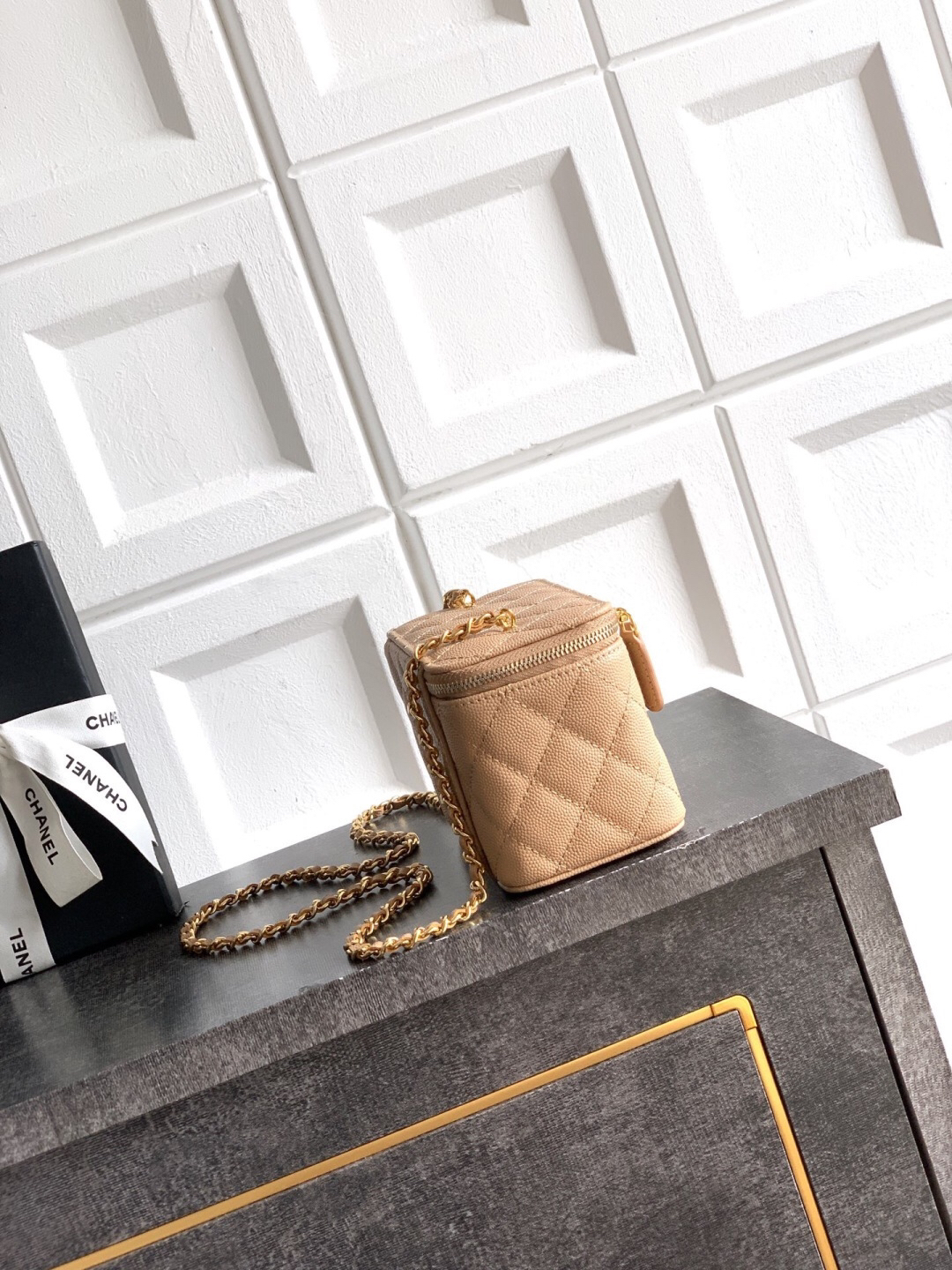 CHANEL 26C Chain Crossbody Box Bag - Image 2