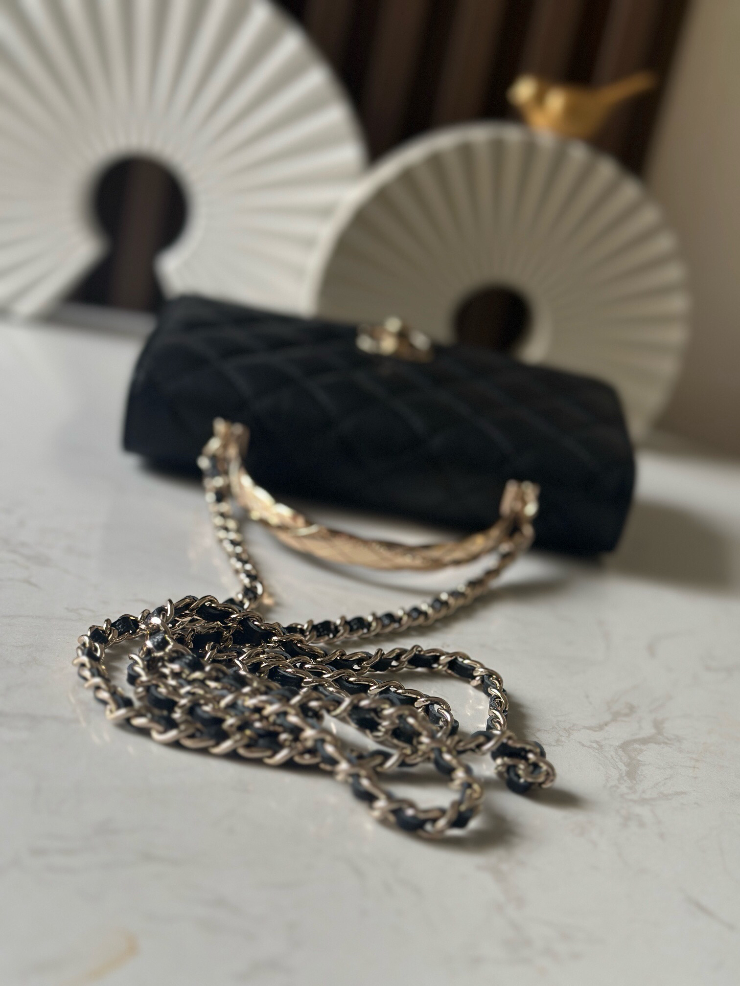 Coco Crush WOC Wallet on Chain with Braided Handle and Diamond Pattern - Image 2
