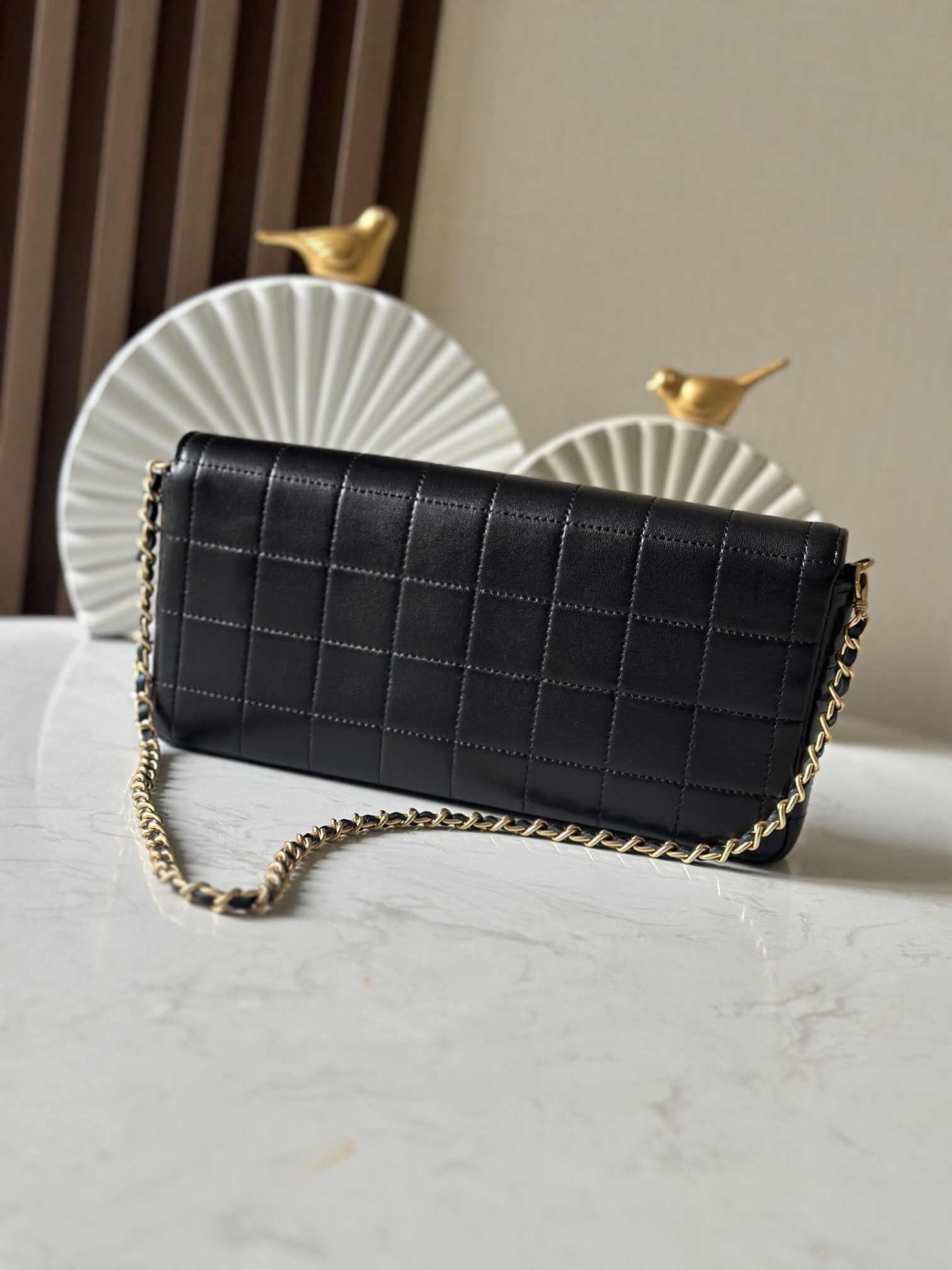 Chanel Vintage Lambskin Underarm Shoulder Bag in Soft Milk Tea - Image 2
