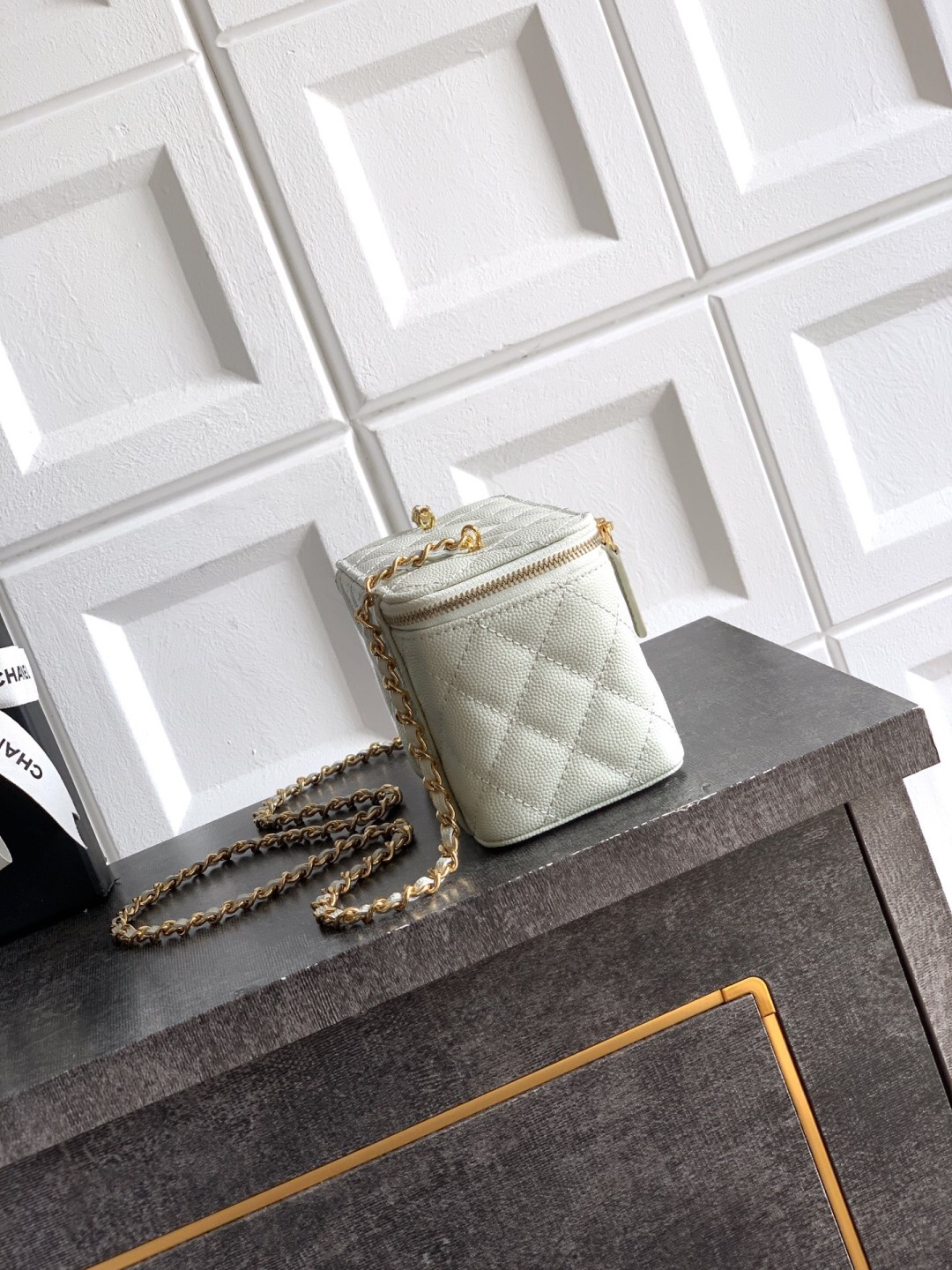 Chanel 26C Chain Crossbody Box Bag AP5039 - Image 2