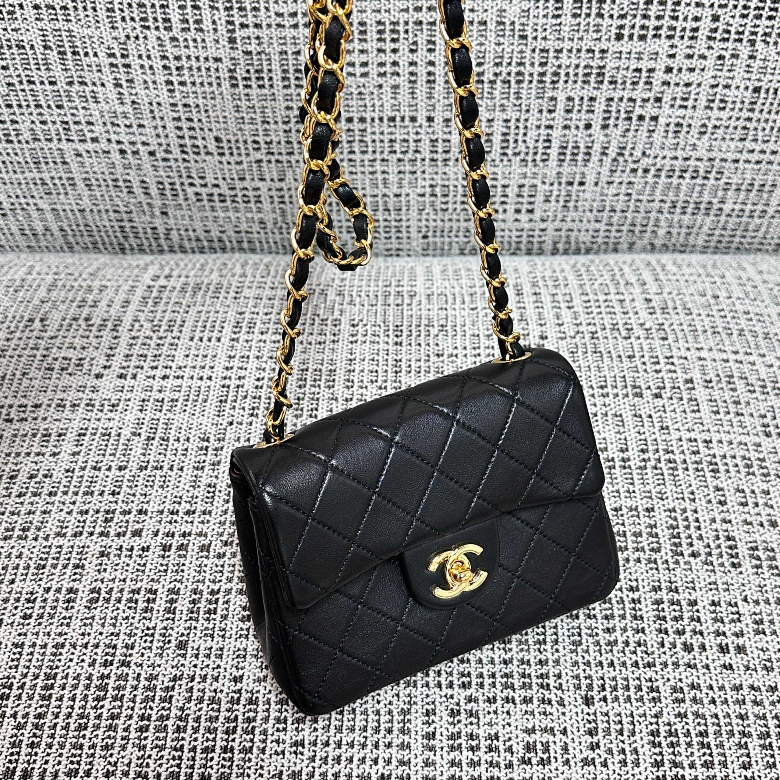 Chanel Vintage Square Crossbody Bag - Image 2