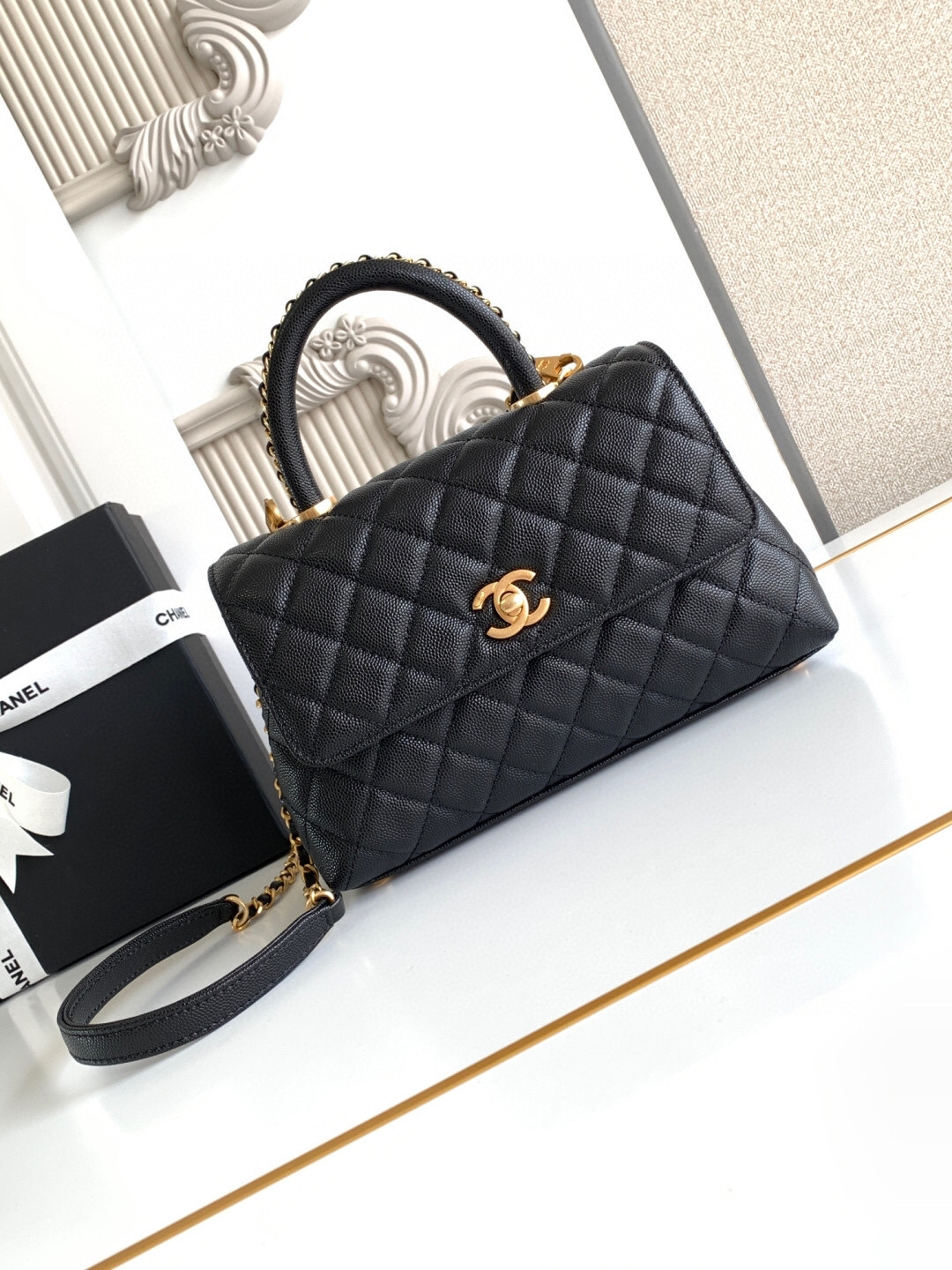 Chanel Coco Handle Classic Top-Handle Crossbody Bag - Image 2