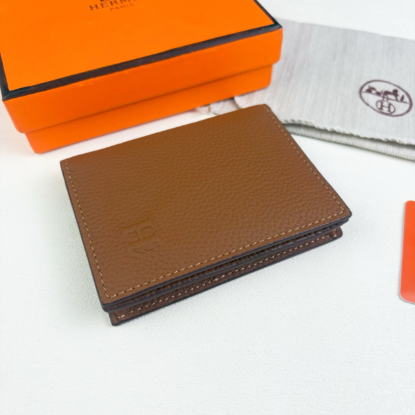 Hermès Togo Leather Card Holder - Image 2