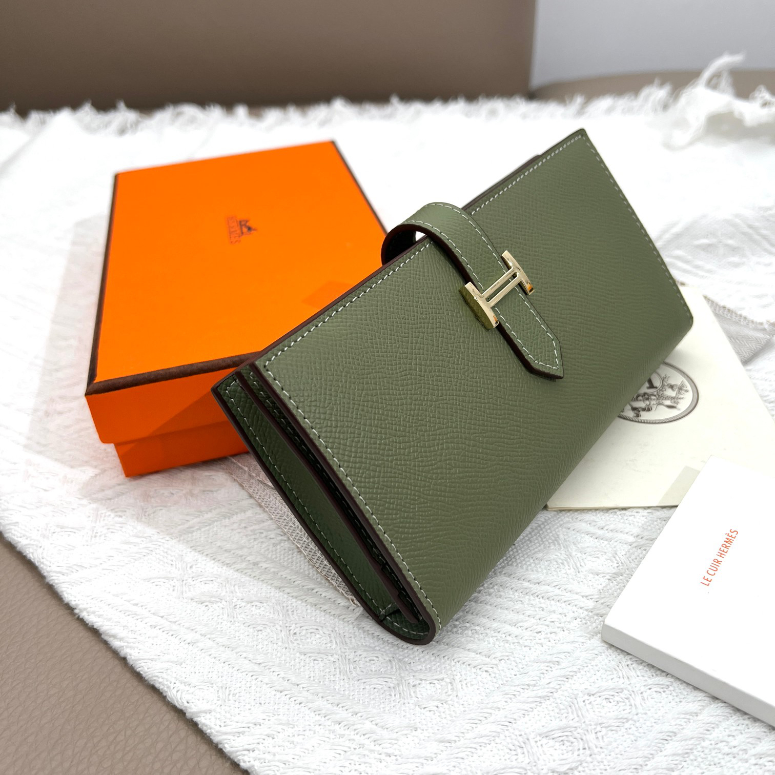 Hermes Women's Togo Leather Vertical Wallet with Zip Pocket - Image 2