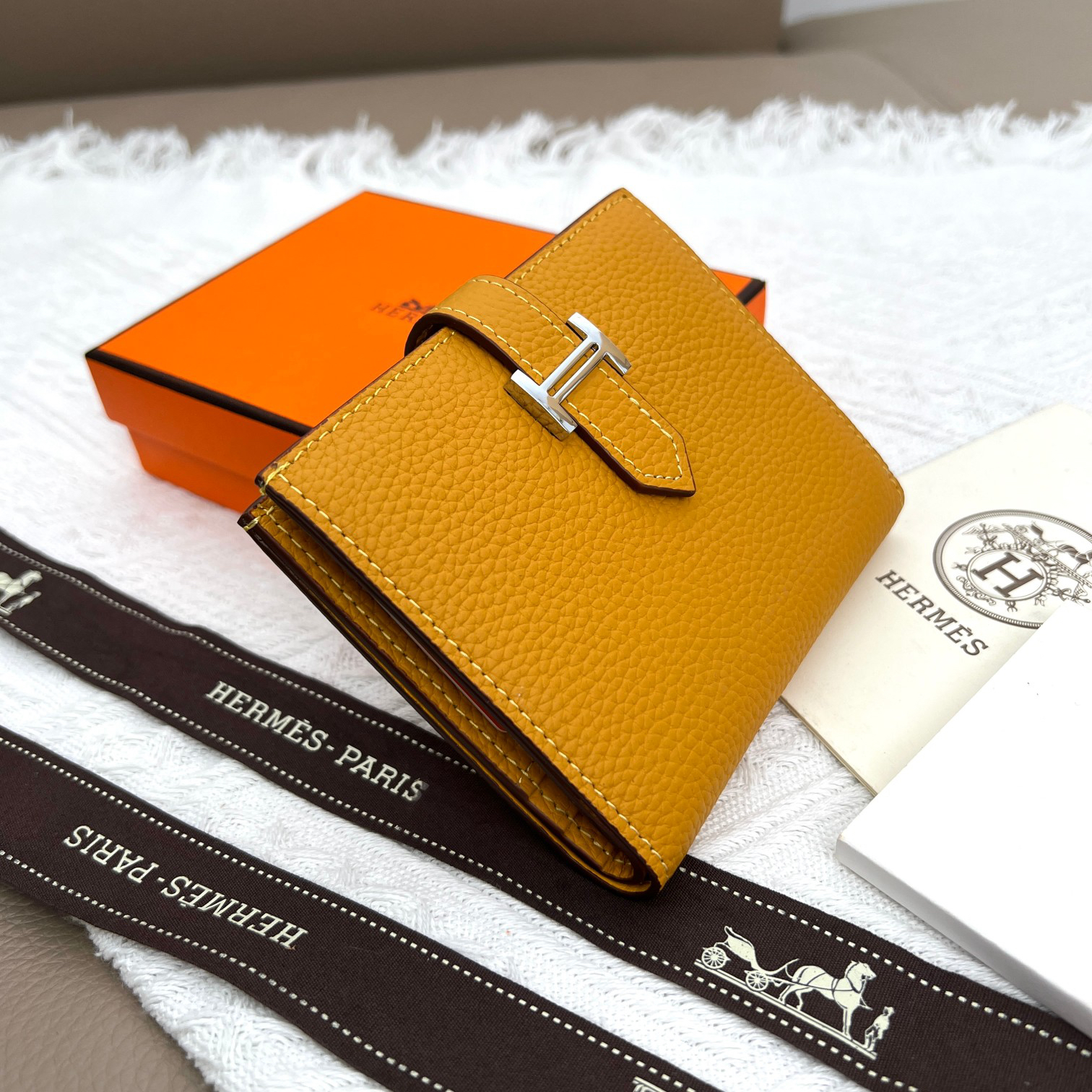 Hermès Constance Leather Crossbody Bag - Image 2