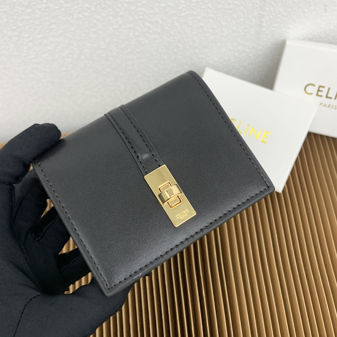 Celine Triomphe 16 Leather Card Holder - Image 2