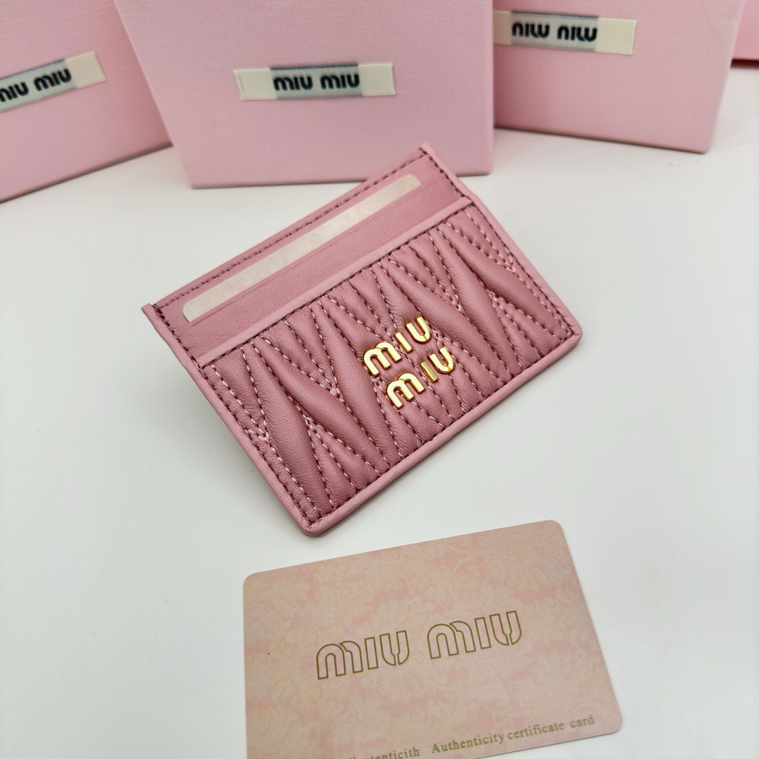 Miu Miu 3514 Leather Bag - Image 2