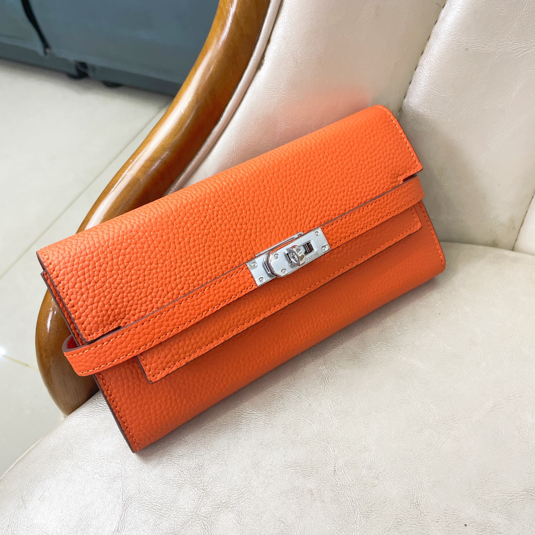 Hermes Kelly Long Wallet in Togo Calfskin - Image 2