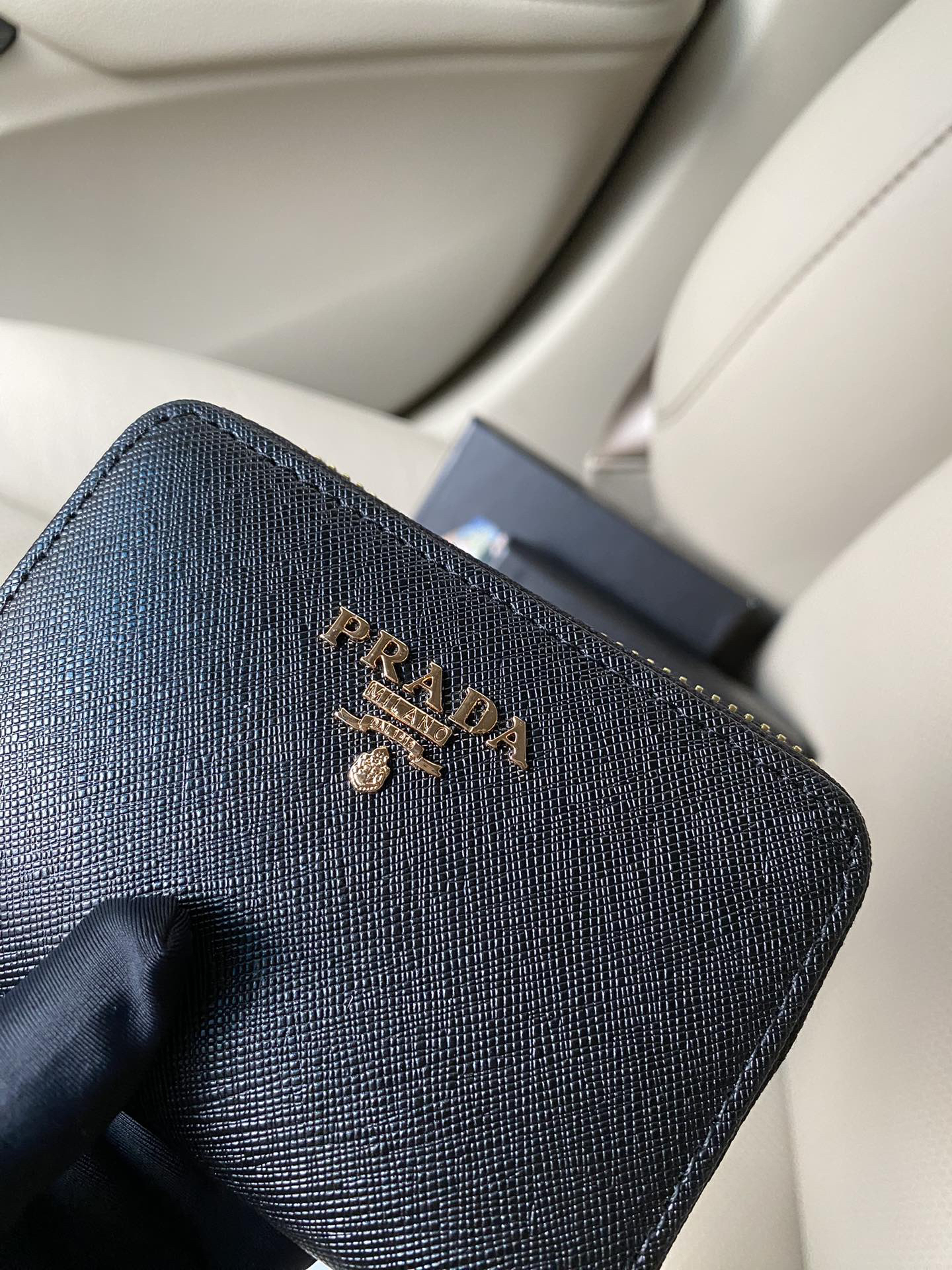 Prada 2MC553 Cross-Grain Leather Card Holder - Image 2