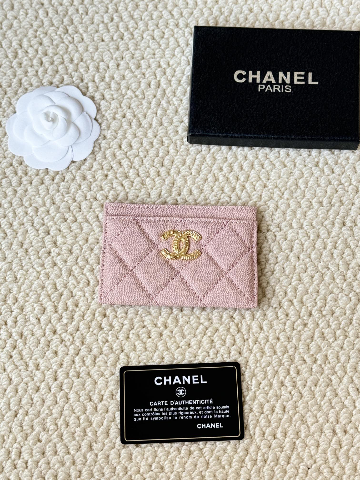 Chanel 3188 Embossed Double C Card Holder - Image 2