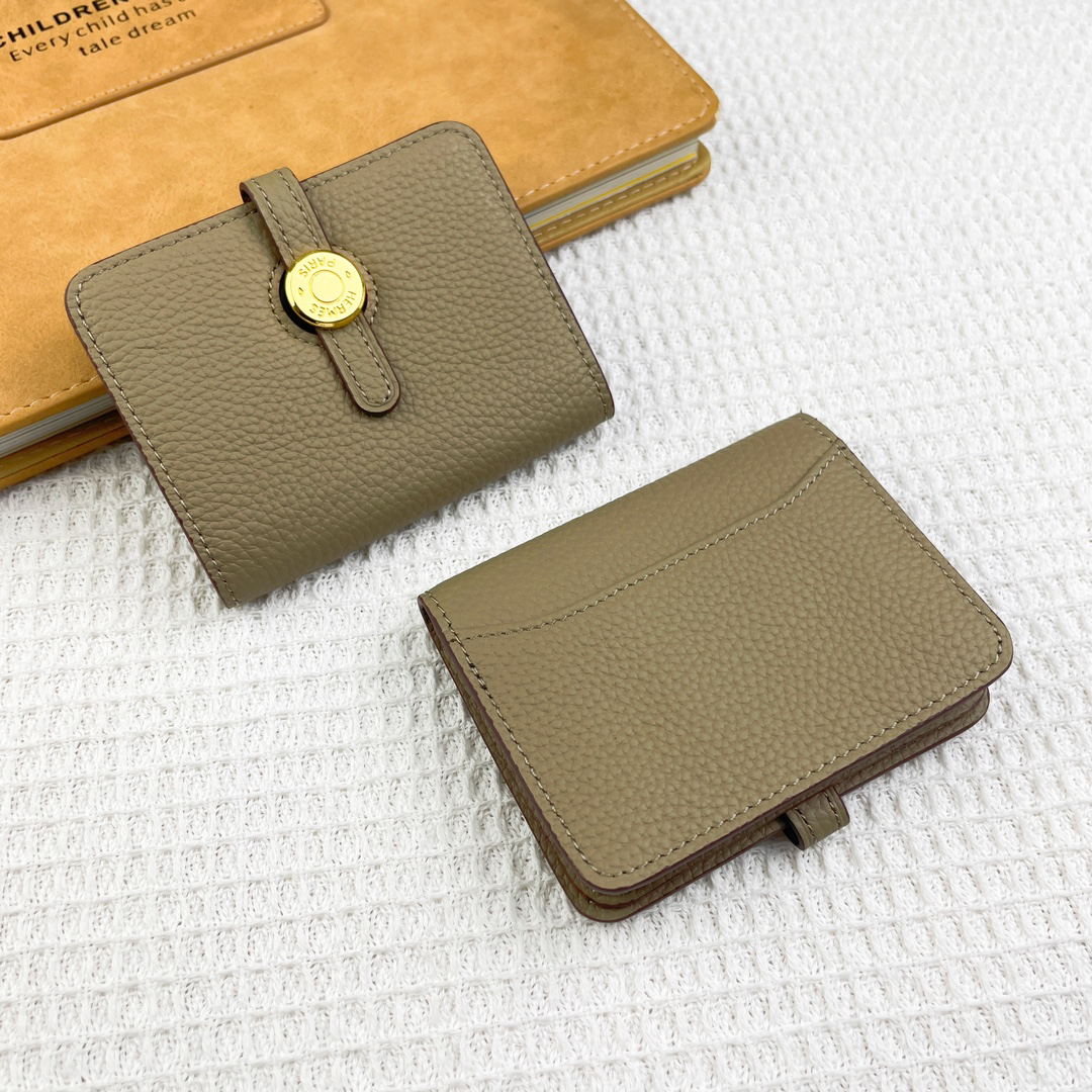 Hermes Togo Leather Card Holder - Image 2