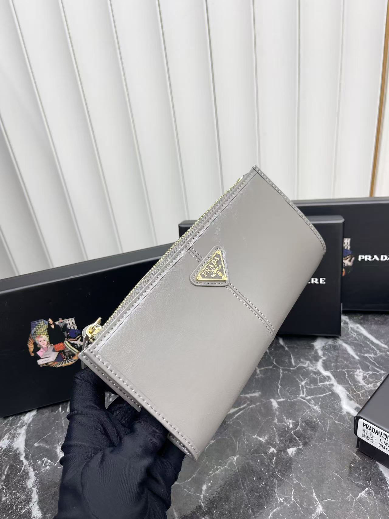 Prada Oil-Wax Leather Wallet with Metal Triangular Logo and Zipper Closure - Image 2