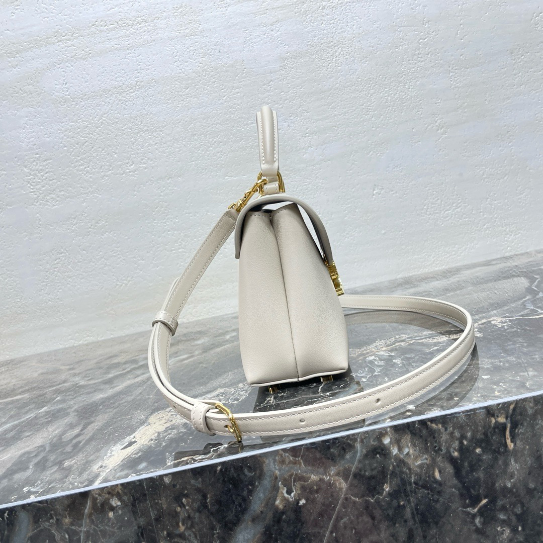 TEEN NINO Glossy Textured Leather Handbag - Image 3