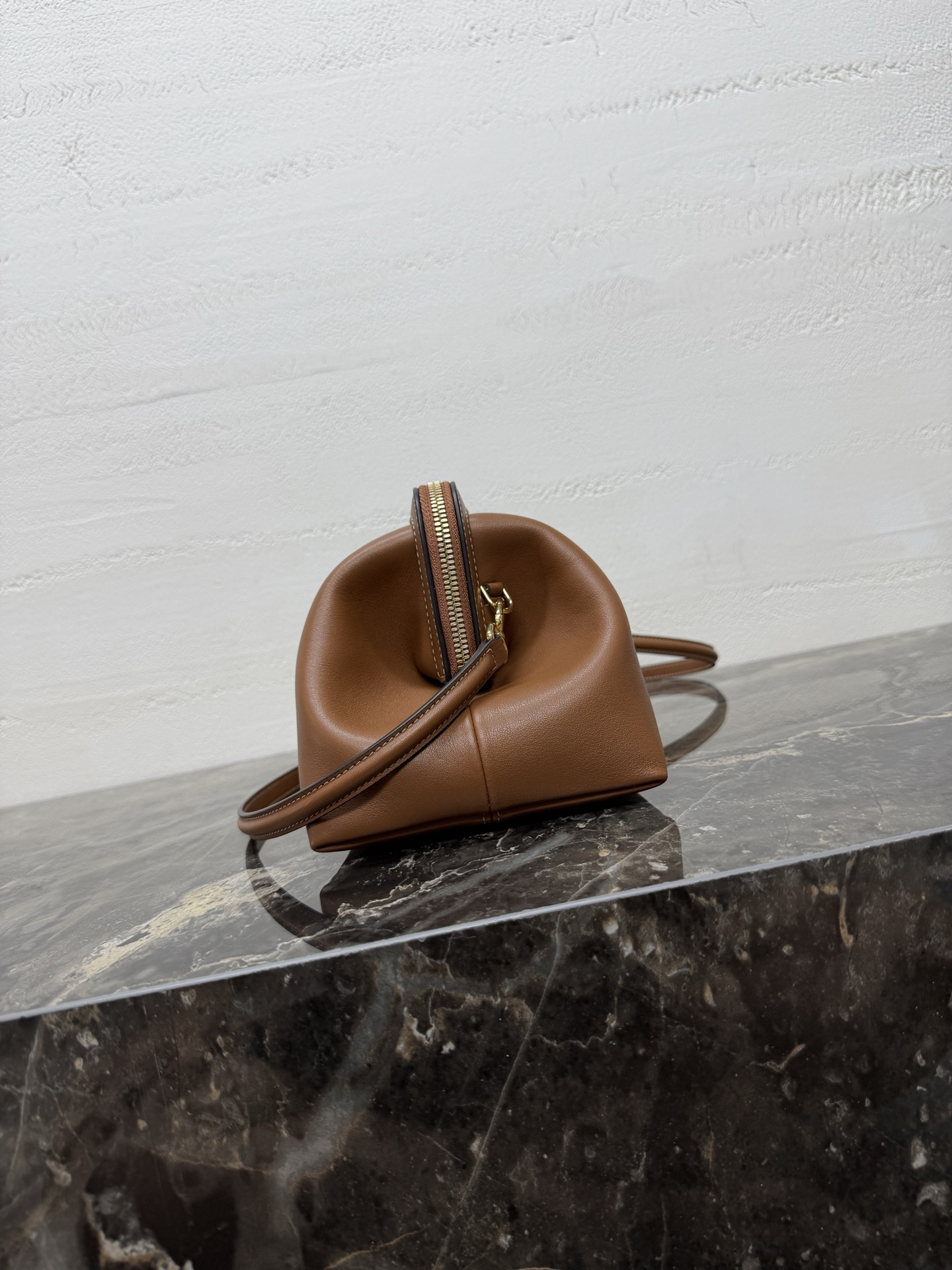 Small Structured Leather Top-Handle Bag - Image 3