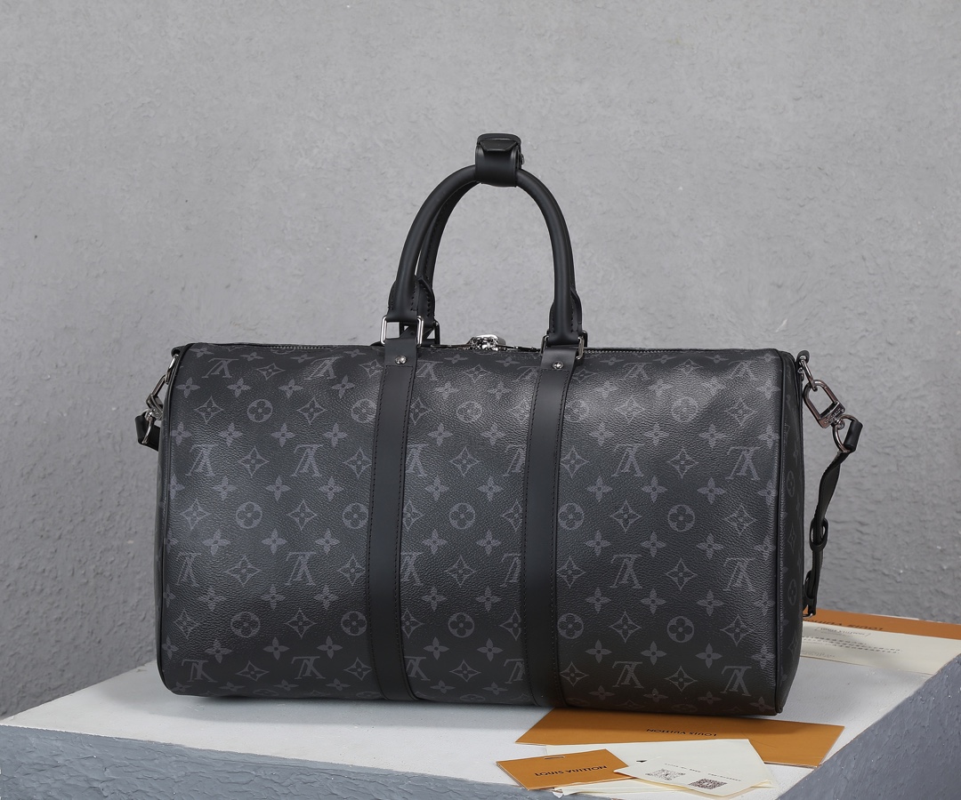 Louis Vuitton Keepall 45 Travel Bag in Monogram Eclipse Canvas - Image 3