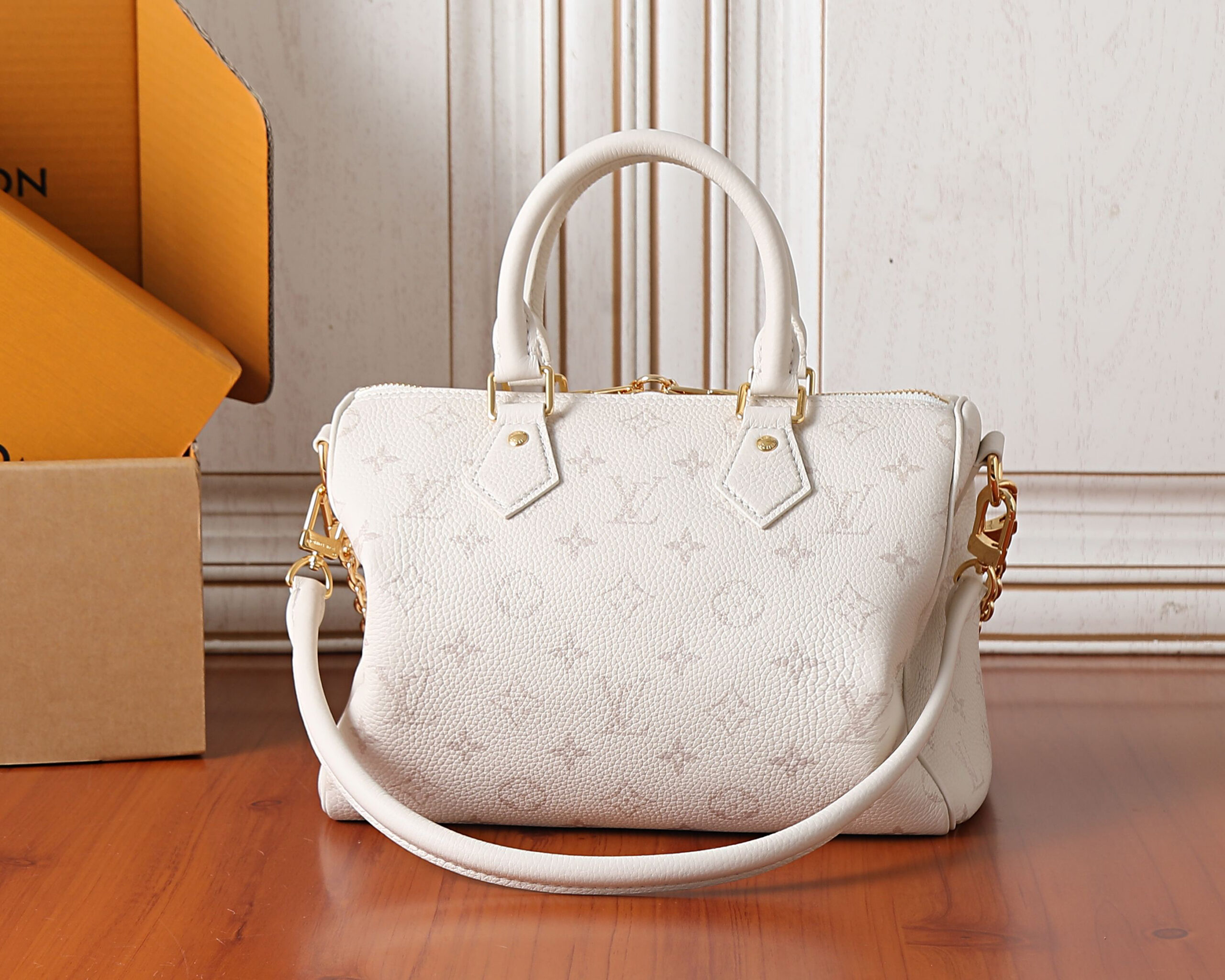 Louis Vuitton Speedy Bandoulière 25 Handbag - Image 3