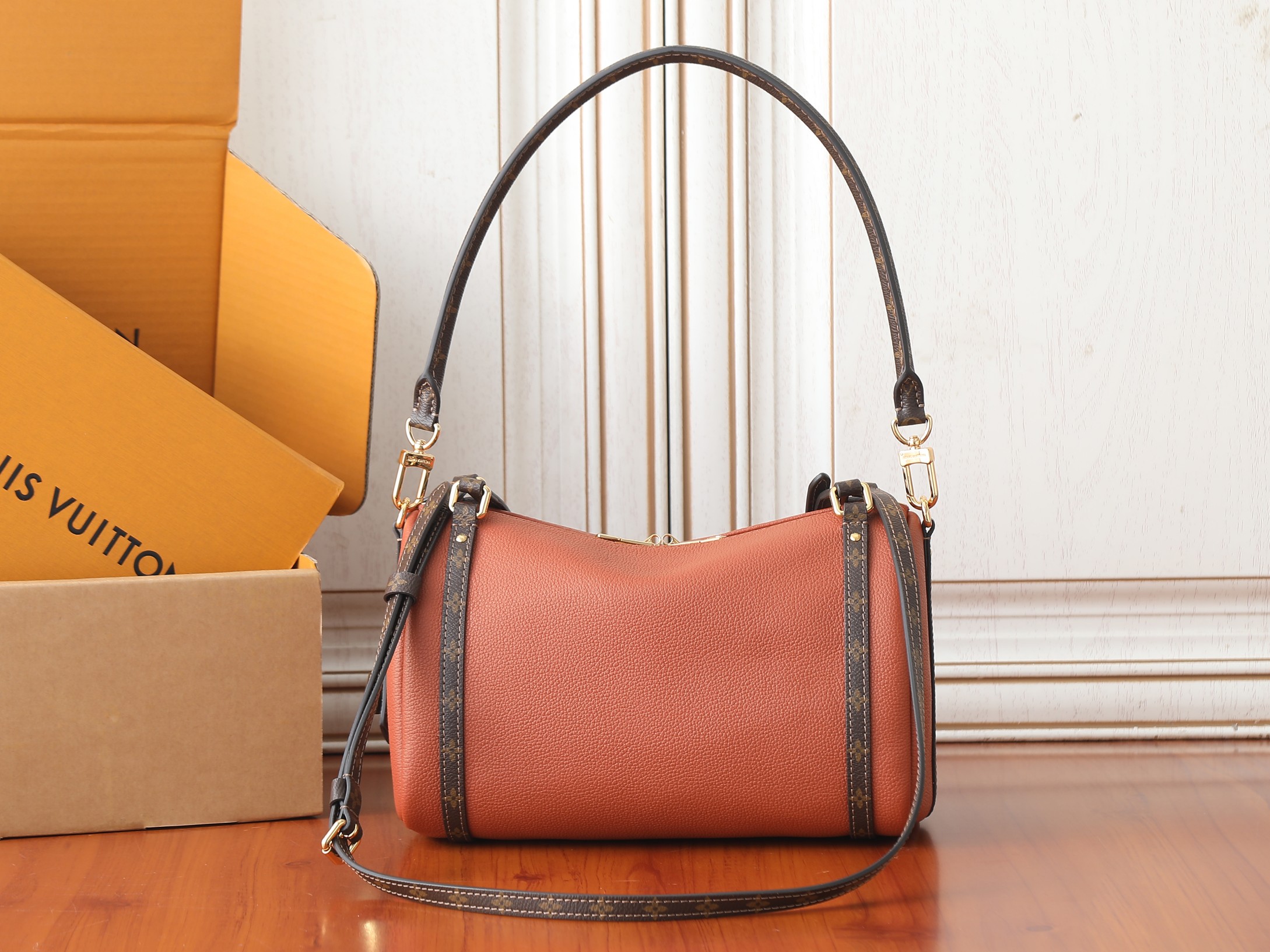 Louis Vuitton Express Small Handbag from the Flight Mode Collection - Image 3