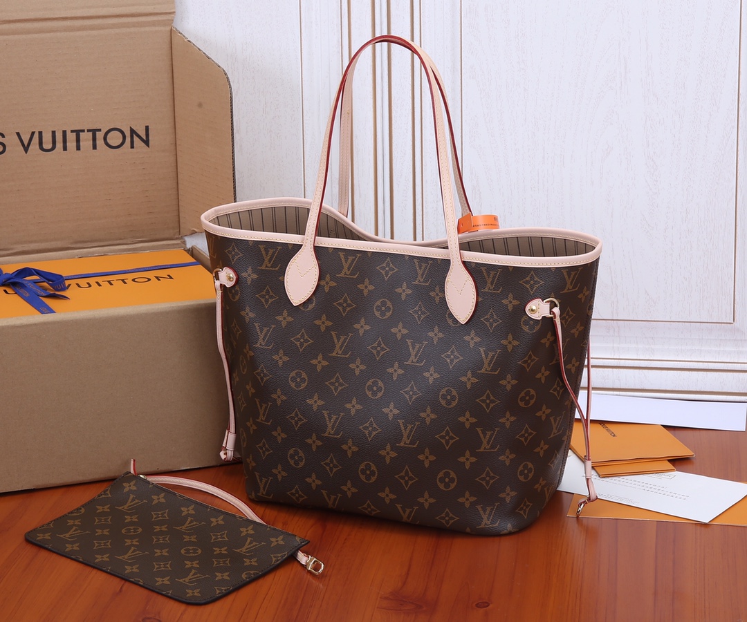 Louis Vuitton Neverfull Classic Handbag - Image 3