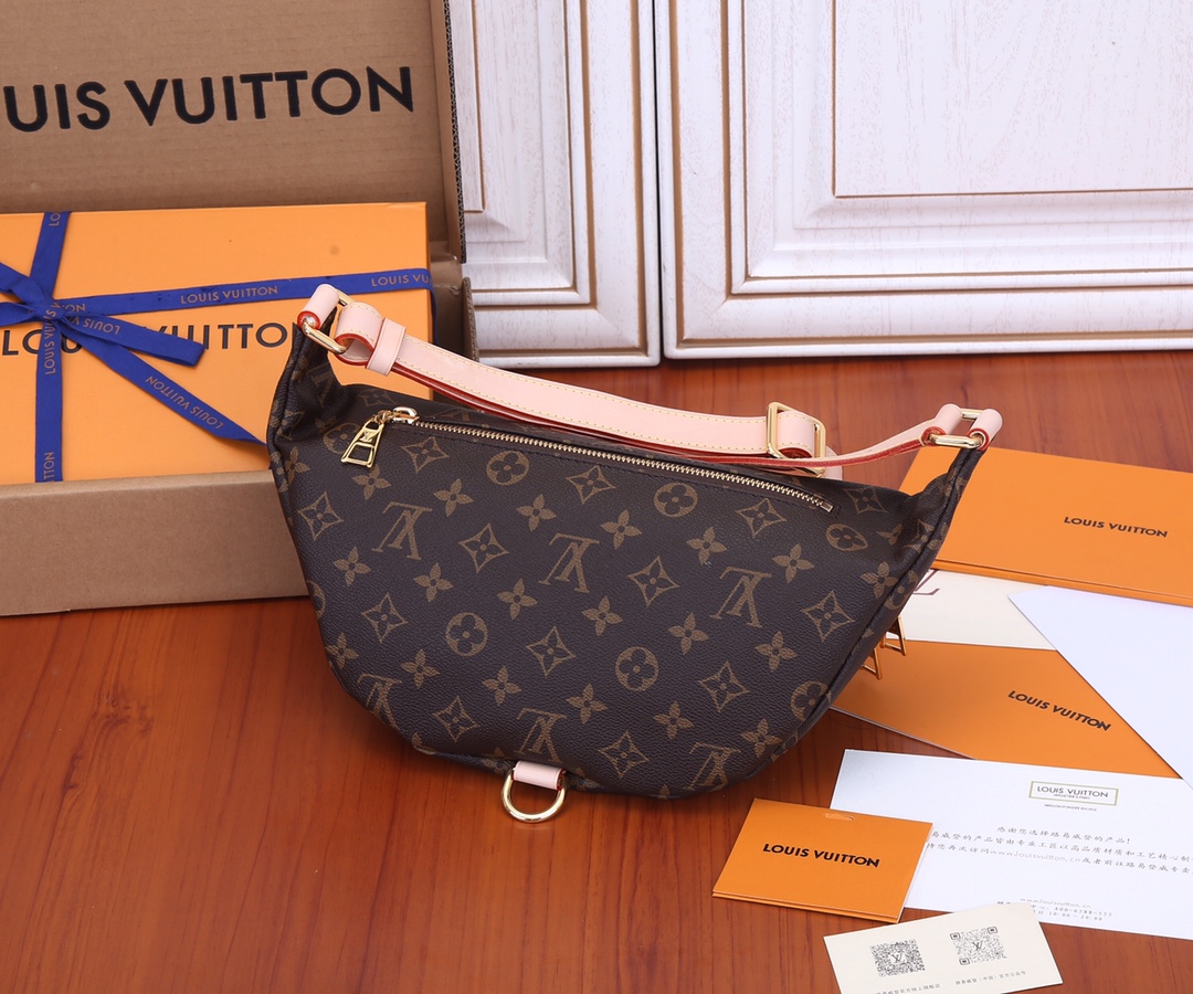 Louis Vuitton Discovery Bumbag M43644 - Image 3
